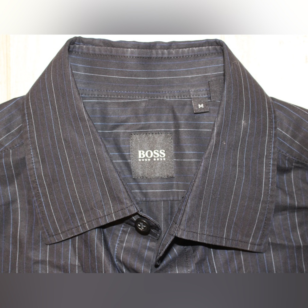 Hugo Boss Button Up - Picture 3 of 5